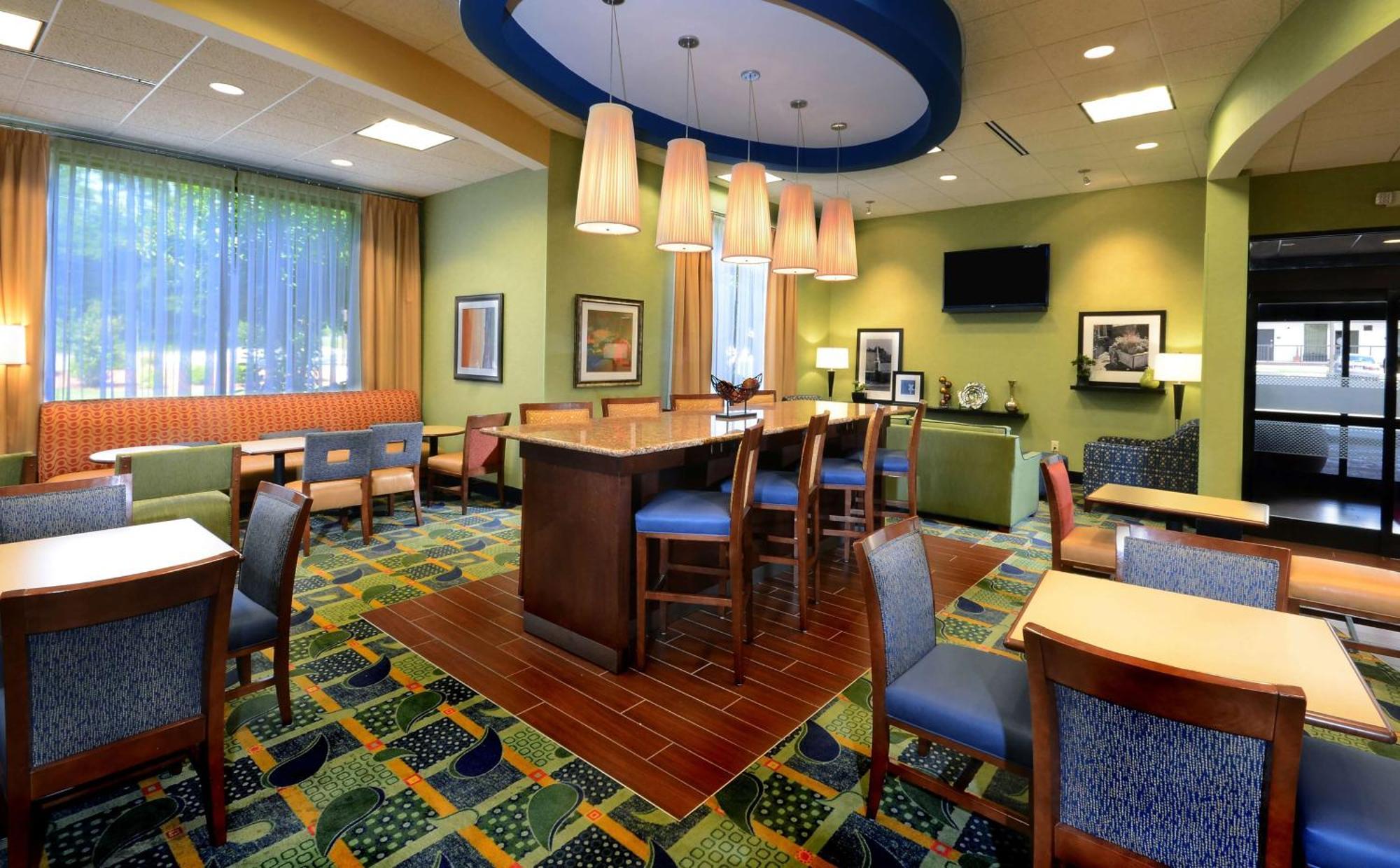 Hampton Inn Roxboro Zewnętrze zdjęcie